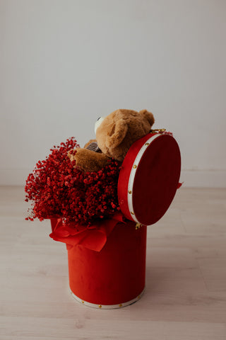 Cappelliera in Velluto con Fiori di Gipsofila - San Valentino