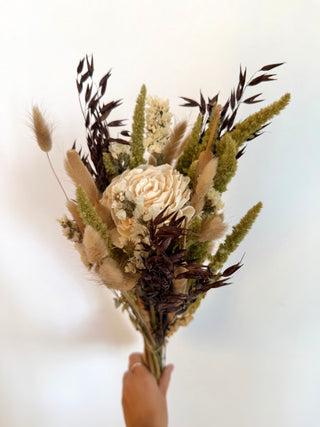 Mazzo di Fiori Secchi con Rosa Bianca