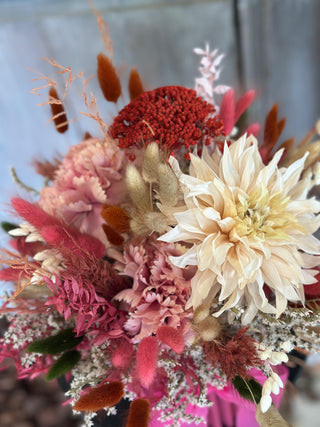 Cappelliera con Fiori Secchi Fucsia